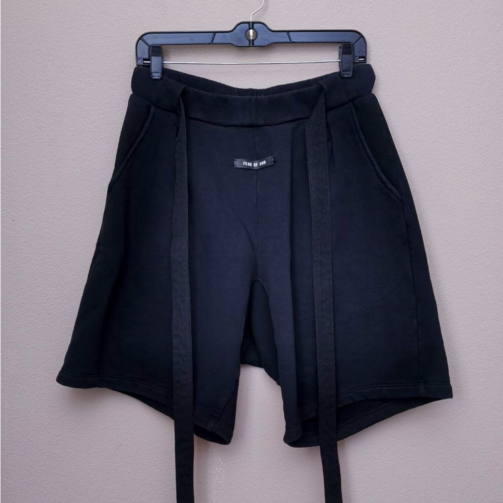 FoG Fear of God Black Long Belted Short Medium